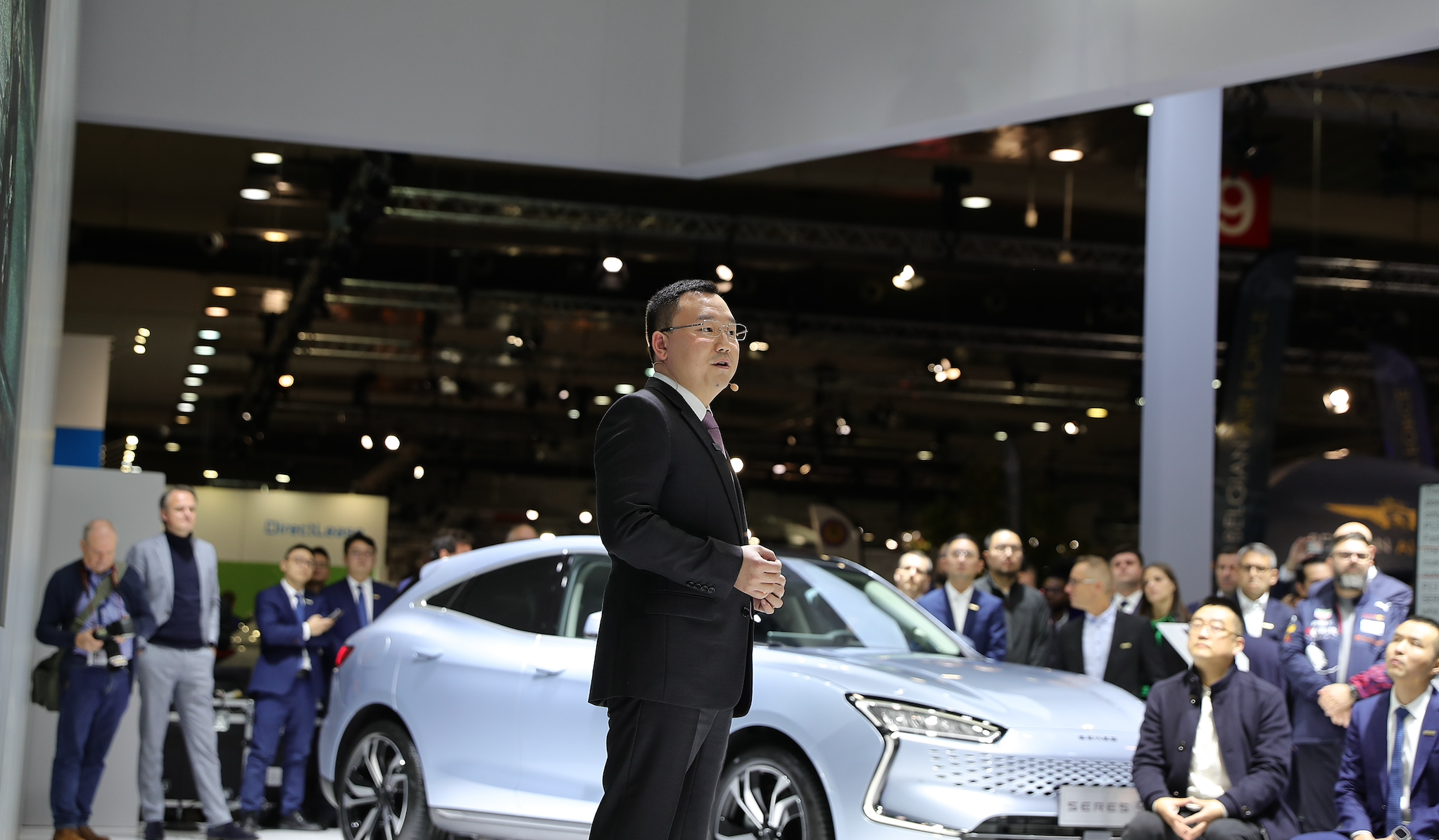 赛力斯布鲁塞尔车展发布海外新车型 与20余家国外合作伙伴签约